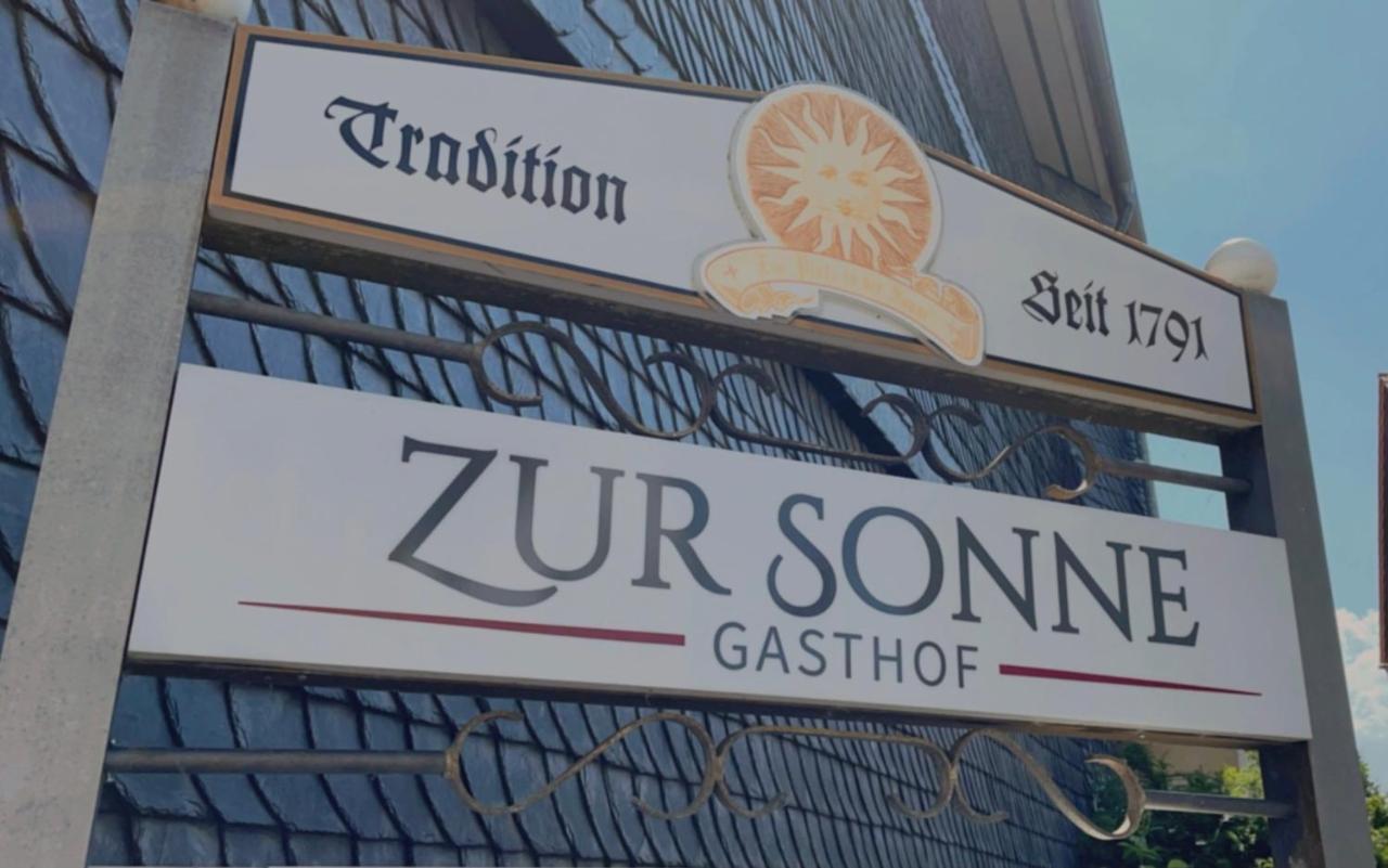 Hotel Zur Sonne Kirchhain Esterno foto